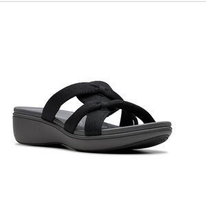 Clarks Black Breezerae Comfort Cloud Steppers Sandals with Crisscross Straps